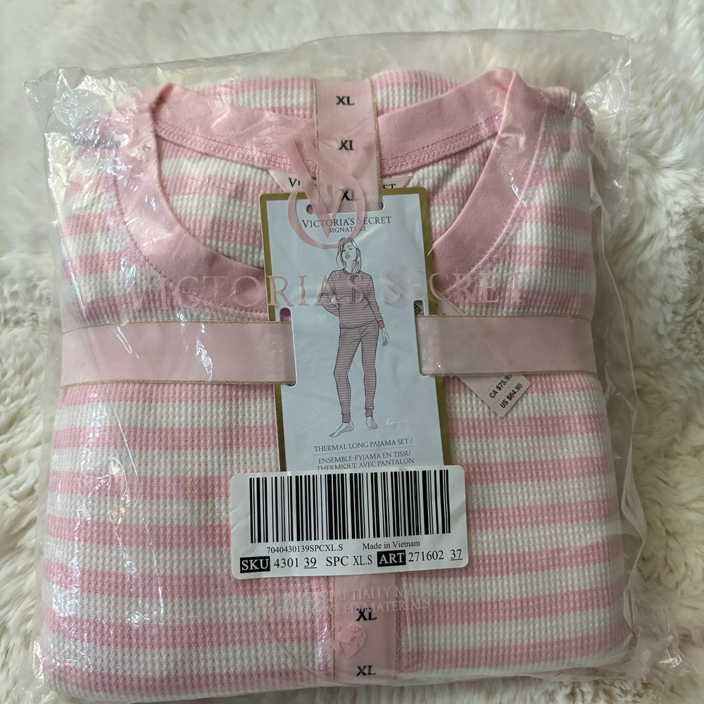 Brand New Victoria's Secret Pink and White Striped Pajama Set